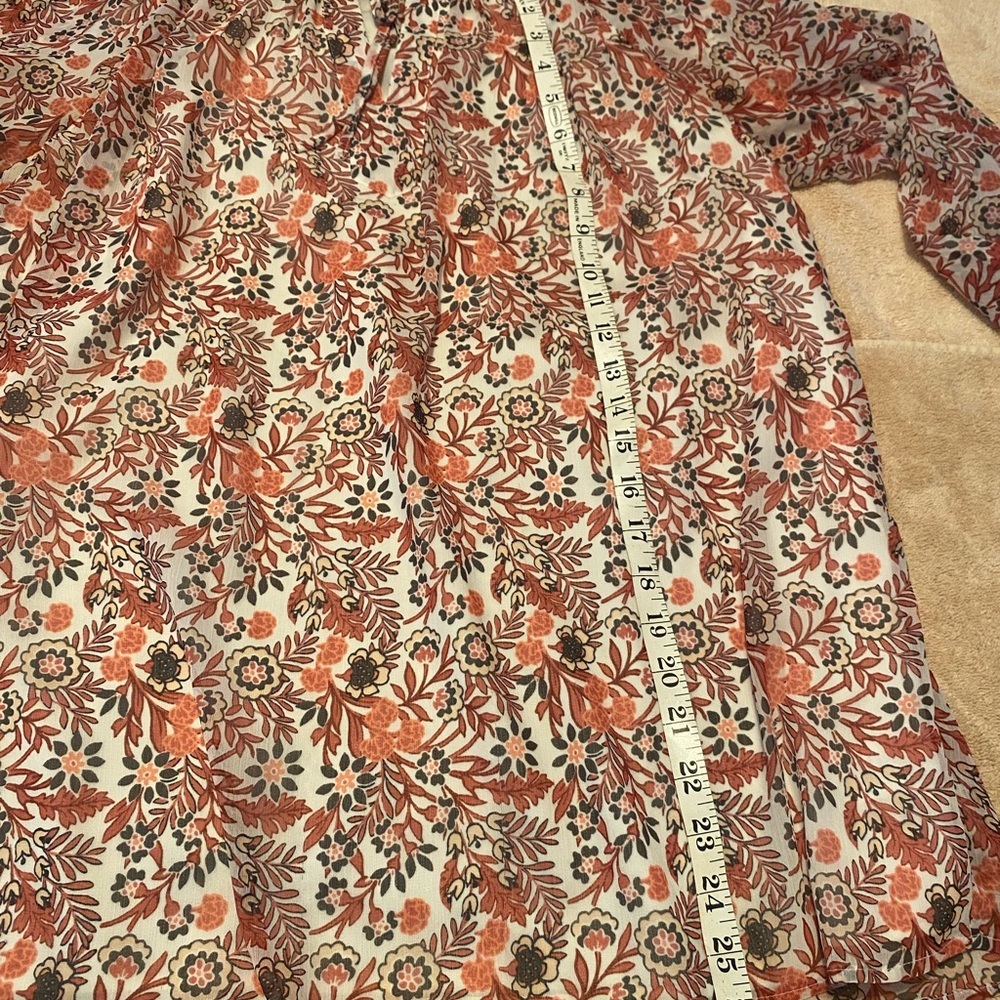 Lightweight chiffon-like peach/pink beige brown Women's almost tunic length top - Picture 7 of 10